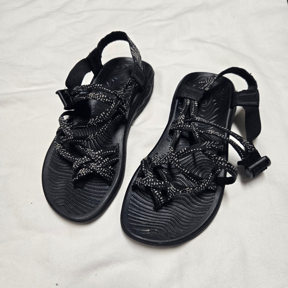 CHACO Z/CLOUD SANDALS